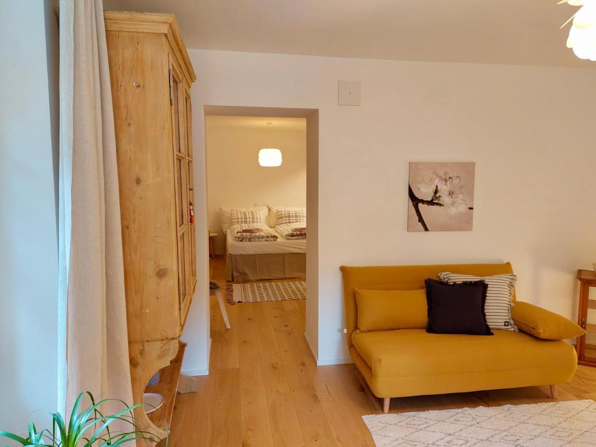 Haus La Punt, Savognin Apartment Rona Exterior photo