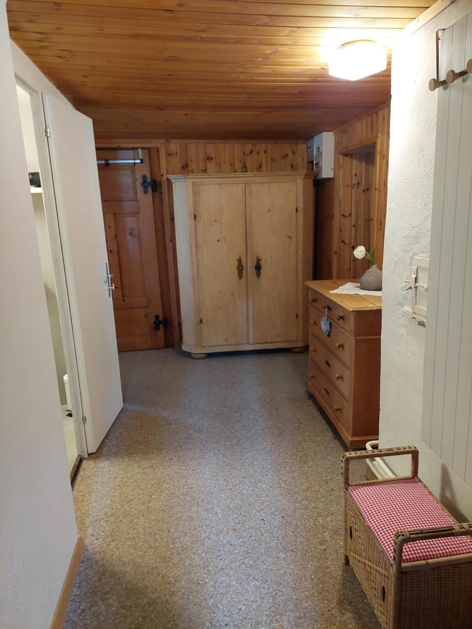 Haus La Punt, Savognin Apartment Rona Room photo