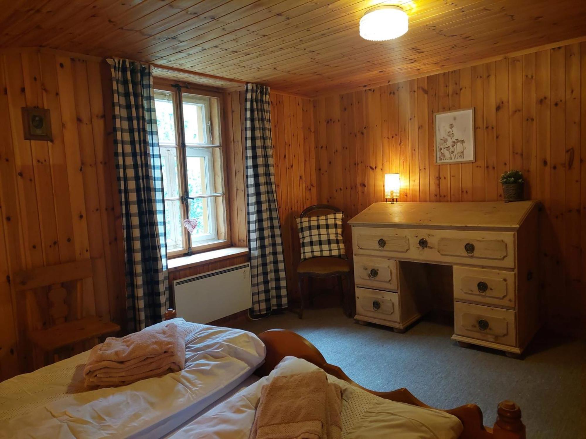 Haus La Punt, Savognin Apartment Rona Room photo